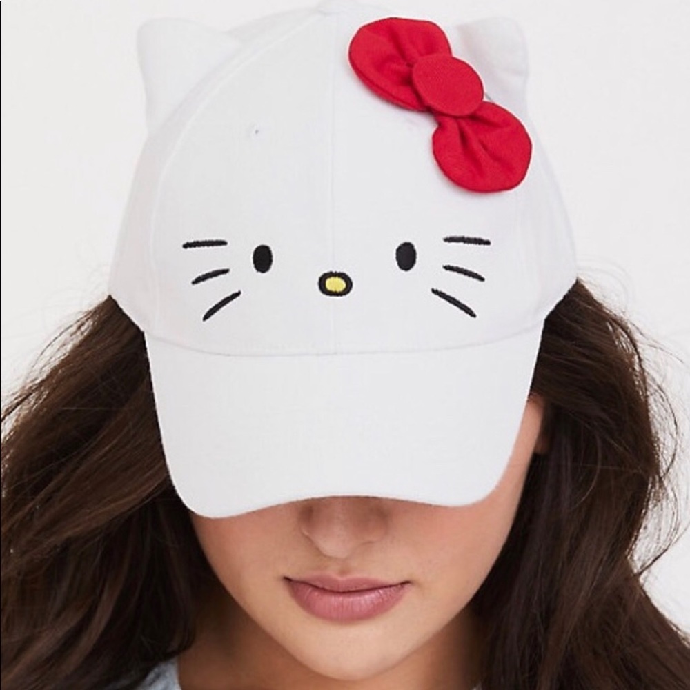 Hello it a baseball cap